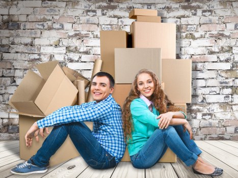 Moving truck service for Bermondsey home and business relocations