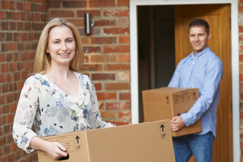 Commercial removal van support for a Bermondsey business relocation