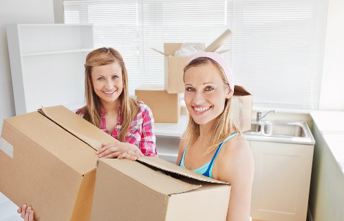 Commercial same-day removals support for a Bermondsey business