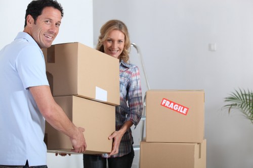 Professional furniture moving support for Bermondsey flats